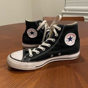 Converse Chuck Taylor All Star high top (Women’s size 7.5)